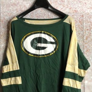 Super cute Green Bay Packers top